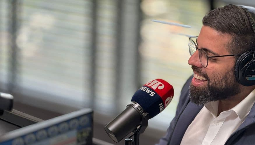 Emanuel Soares comanda novo podcast da Jovem Pan News Florianópolis