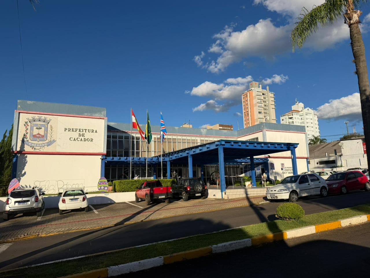 Veja como funcionarão os serviços da Prefeitura de Caçador no feriado de Tiradentes - Prefeitura de Caçador |