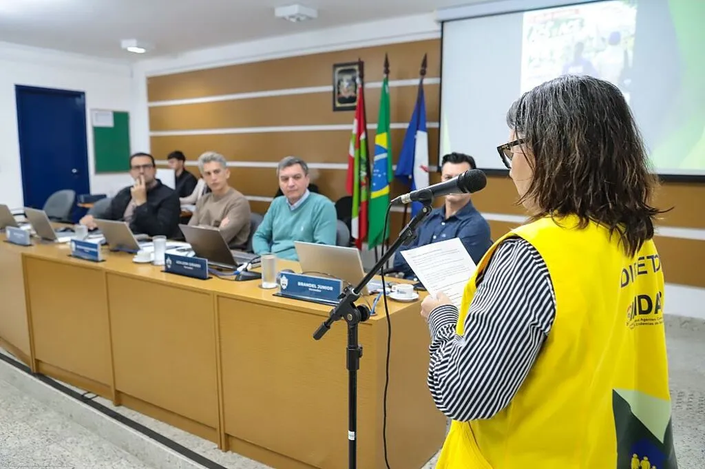 Agentes de saúde cobram incentivo e denunciam falta de profissionais em Joinville - Chuville Notícias