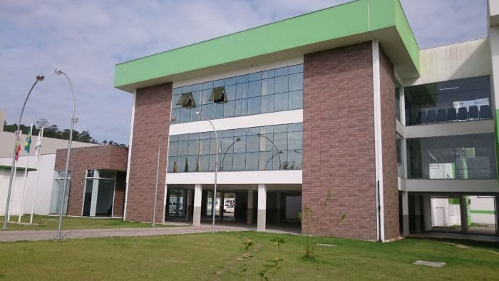 IFSC abre inscrições para cursos técnicos gratuitos em Itajaí e região
