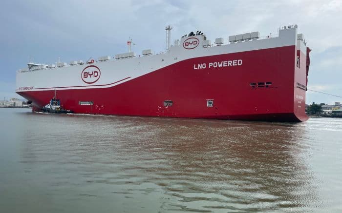Mais de sete mil carros da BYD chegam ao Porto de Itajaí