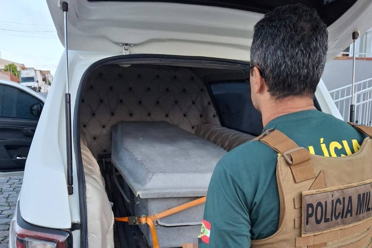 Servidores da saúde em SC são investigados sob suspeita de repassar dados de óbitos a funerária