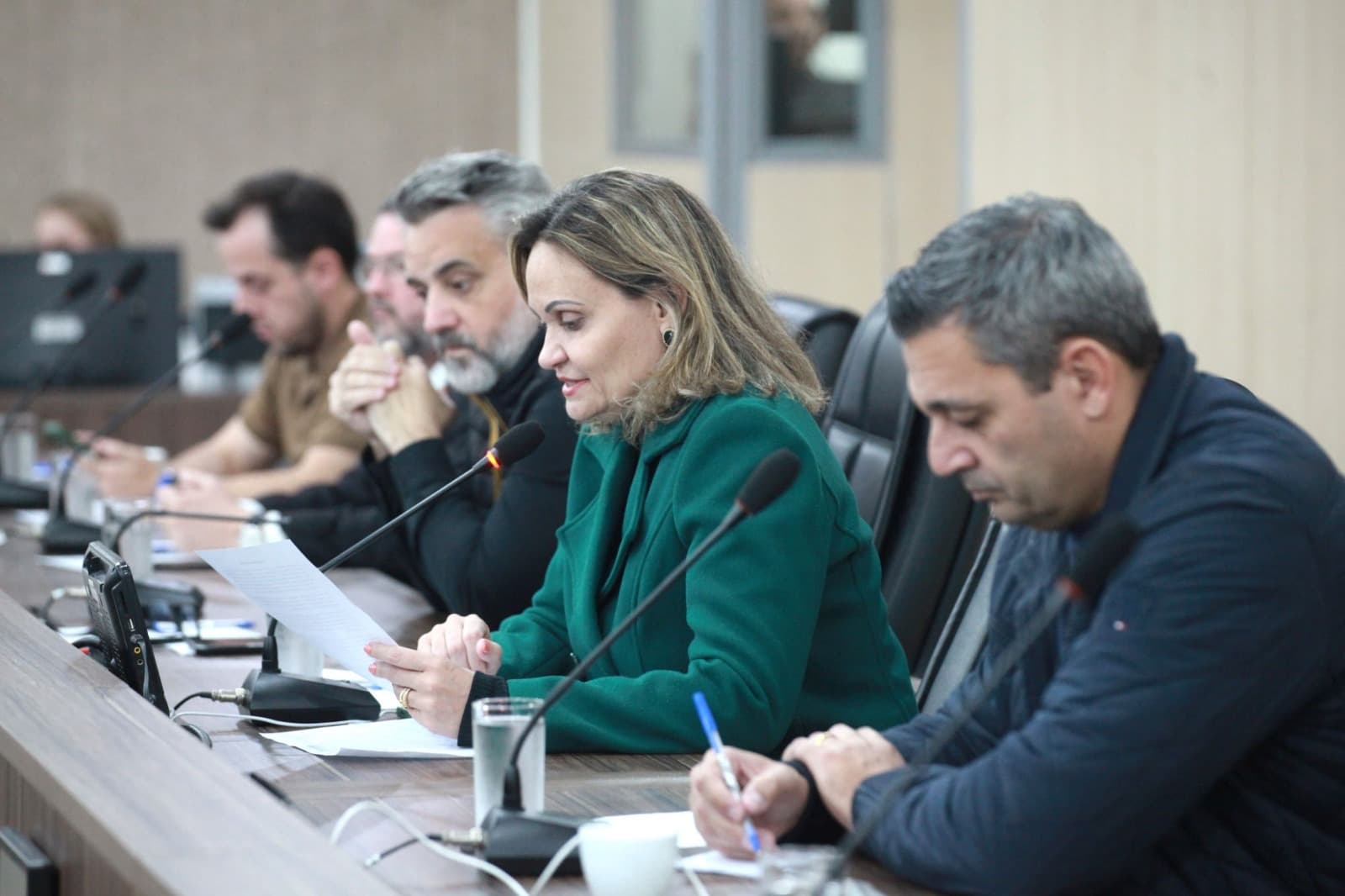 Blumenau: Câmara fiscaliza segurança escolar e cobra plano da nova Secretaria Municipal
