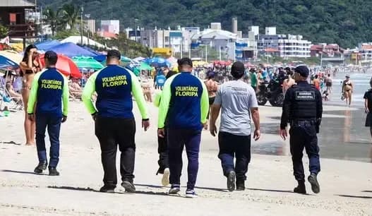Prefeitura pagou R$ 635 mil a ‘voluntários’ do ‘ICE de Floripa’ - ICL Notícias