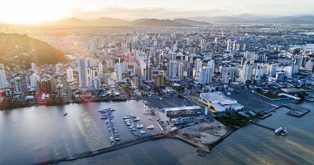 Prefeitura de Itajaí SC abre processo seletivo para cadastro de reserva na Educação