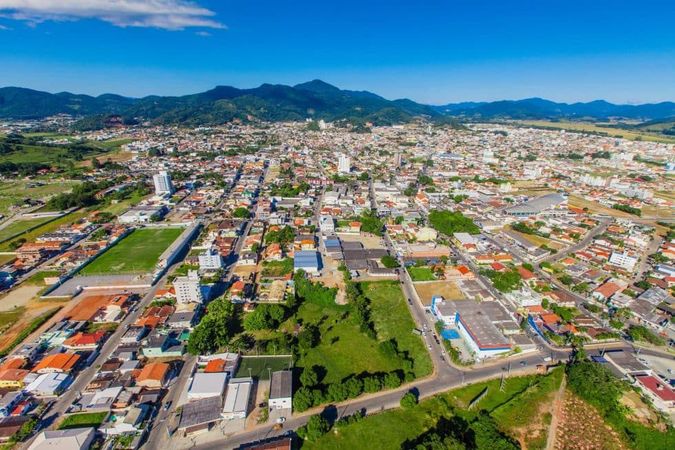 Processo seletivo Prefeitura de Camboriú SC: 221 vagas na Saúde