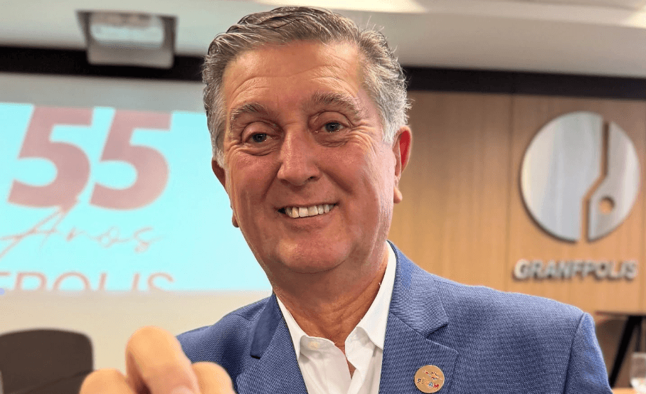 Topázio deixa o PSD e critica rumo do partido em Santa Catarina