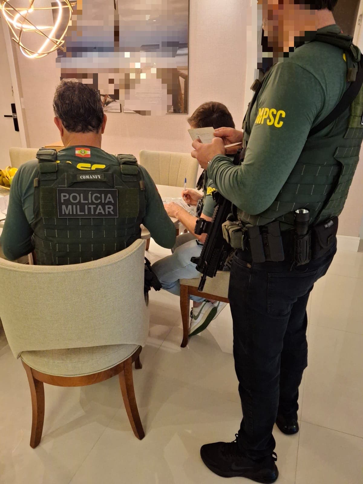 GAECO cumpre mandado de prisão em Balneário Camboriú e Itapema em desdobramento de operação