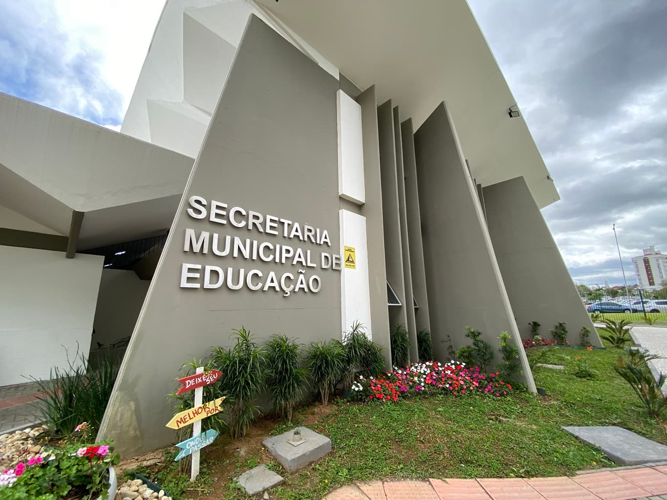 Criciúma realiza chamamentos semanais para suprir vagas temporárias na educação municipal