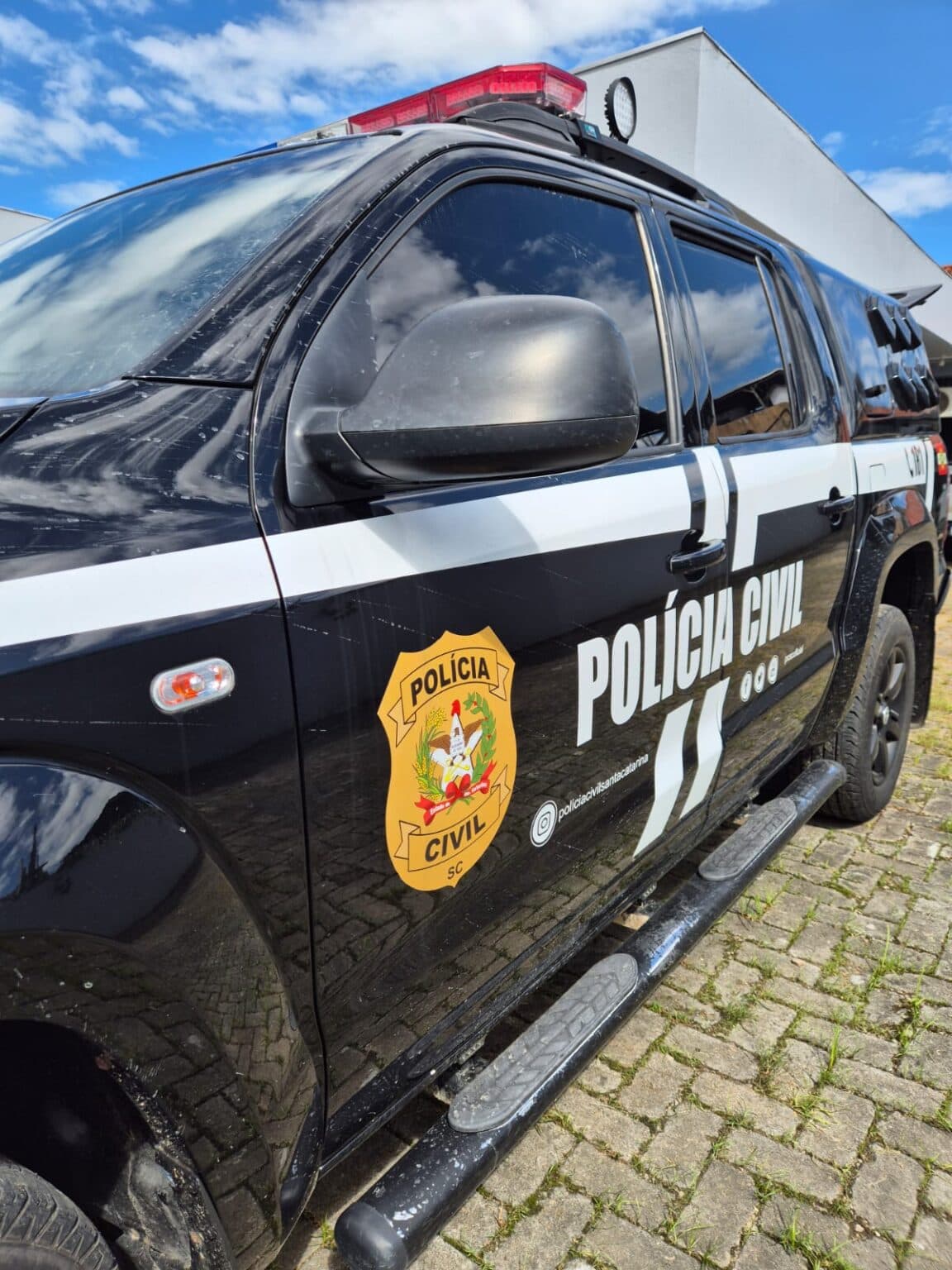 Dois Suspeitos de Tentativa de Homicídio com Extrema Violência São Presos em Balneário Camboriú