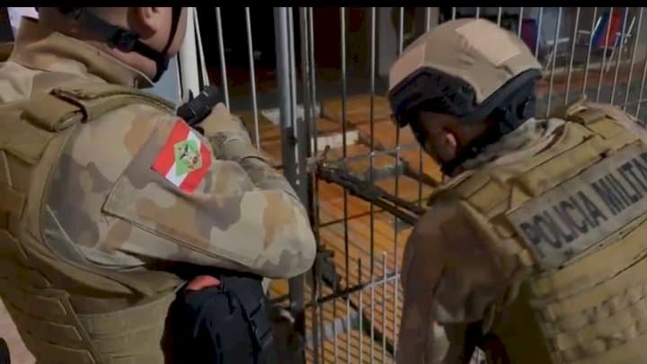Operação realizada em três estados prende 12 pessoas em Santa Catarina