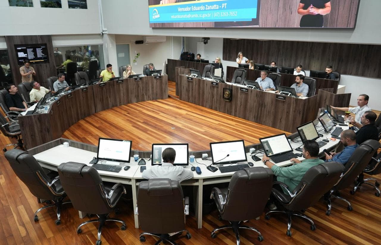 Três projetos aprovados na sessão de quarta-feira da Câmara de Balneário Camboriú - Página 3