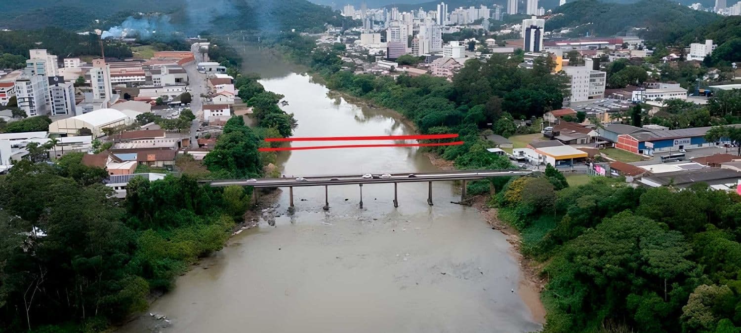 "Dono de Blumenau"; frio na prisão; ponte ameaçada; cão doa sangue: o que você precisa saber nesta quinta