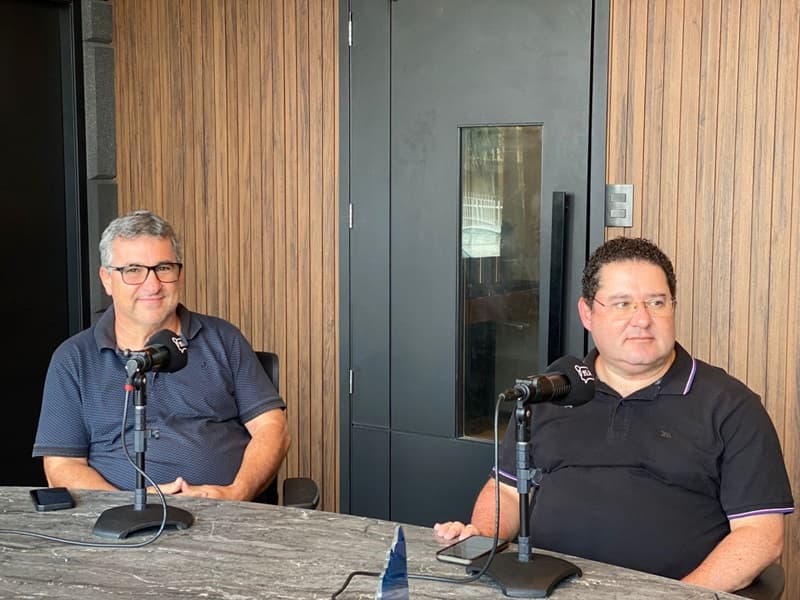 Encontro macrorregional do MDB, em Araranguá, irá ter pesquisa sobre apoio a Jorginho, a Merísio ou João Rodrigues, ou se haverá candidatura própria - Rádio Araranguá FM 95.5