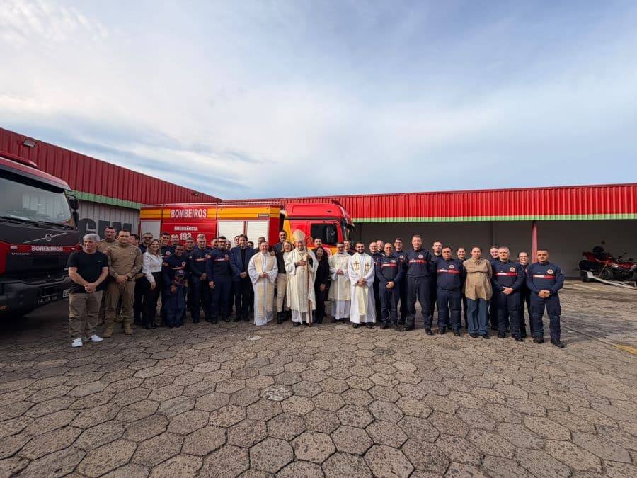 Missa em Ação de Graças celebra os 100 anos do Corpo de Bombeiros Militar de Santa Catarina - Rádio Araranguá FM 95.5