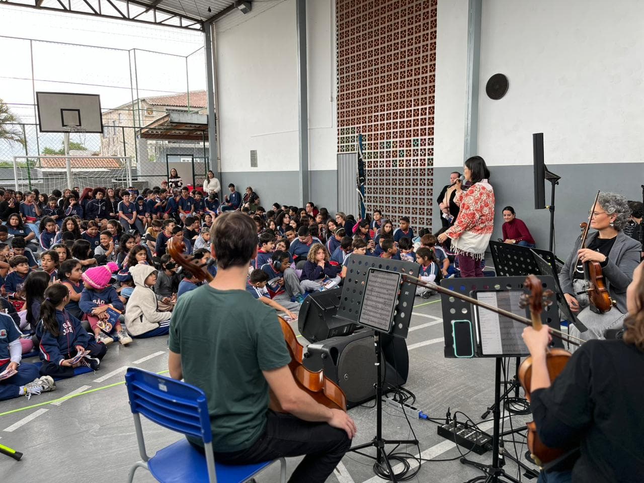 Projeto leva música clássica às escolas e encanta alunos da rede municipal de São José
