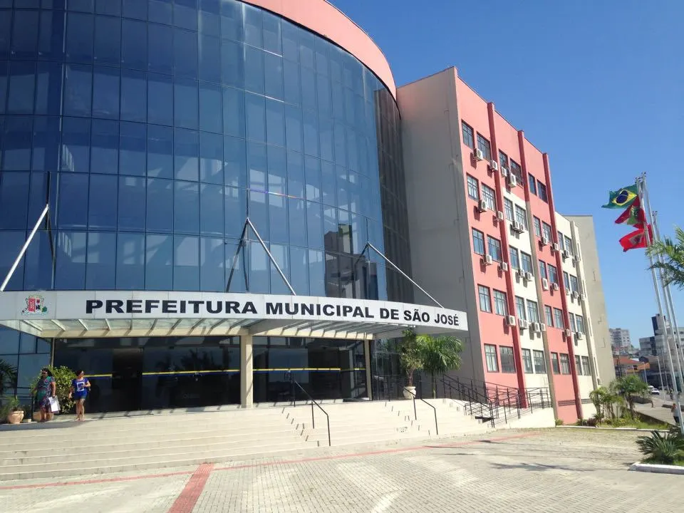 Prefeitura de São José transfere ponto facultativo do Dia do Servidor Público para sexta-feira (30)