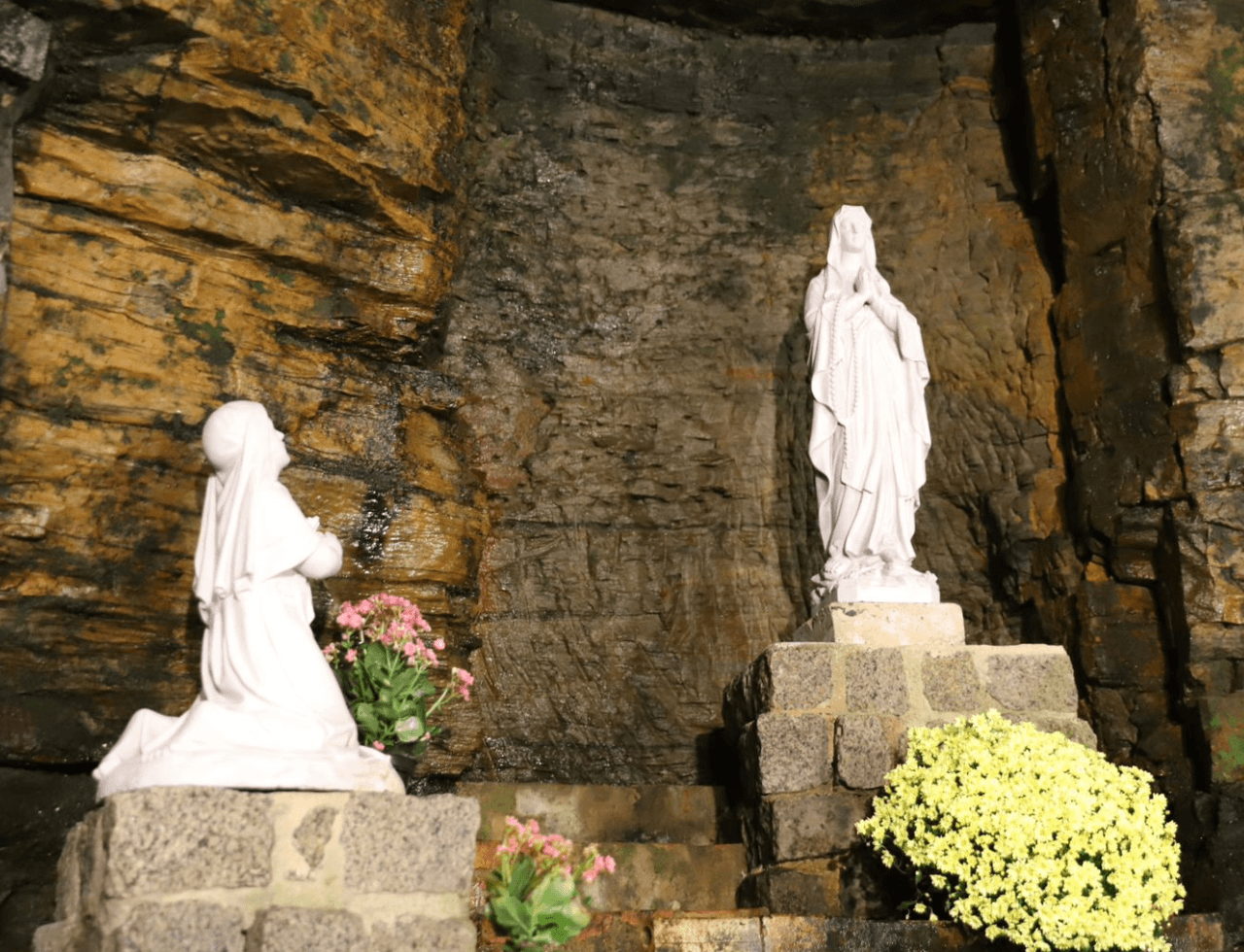 Gruta de Lourdes é revitalizada e reaberta em Criciúma