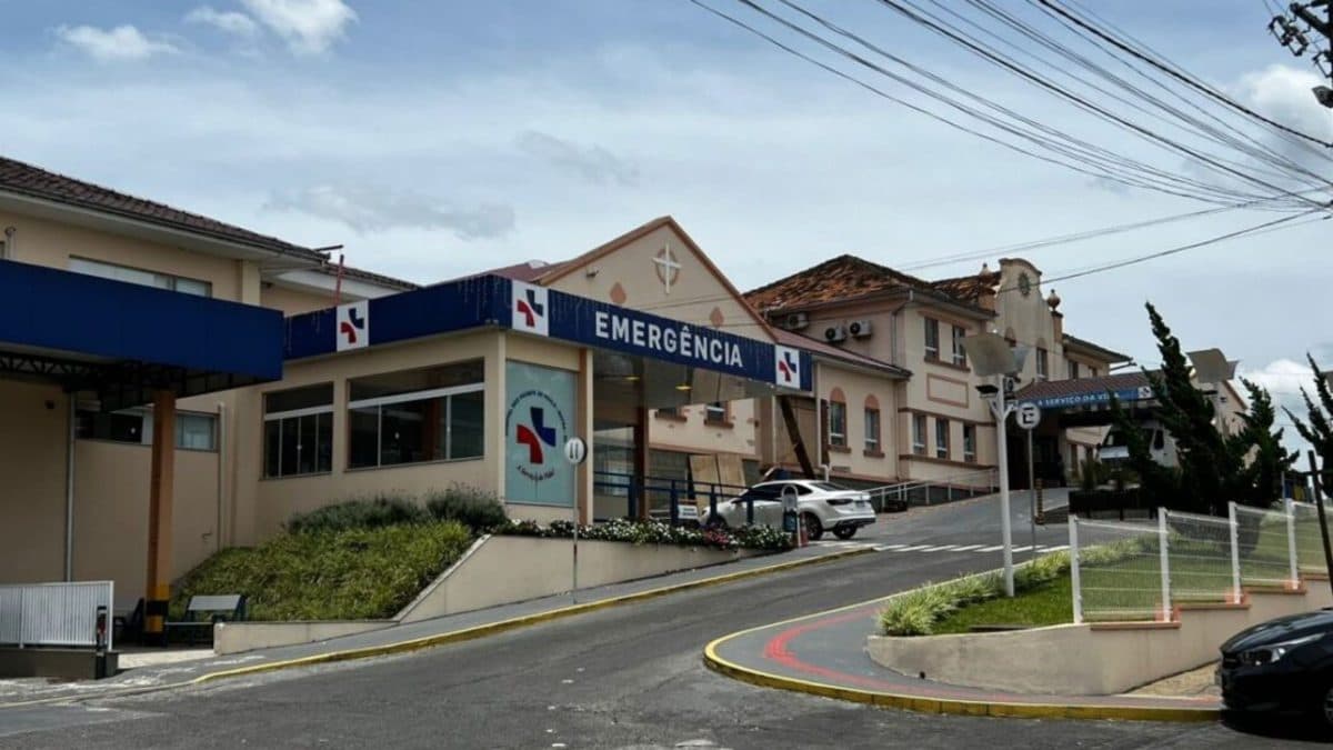 Mulher é suspeita de envenenar e tentar cortar mangueira de oxigênio de companheiro em UTI de SC