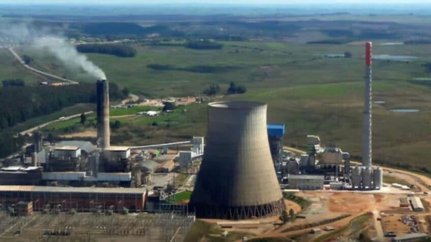 Estudo global vê contradição em política para carvão mineral no Brasil