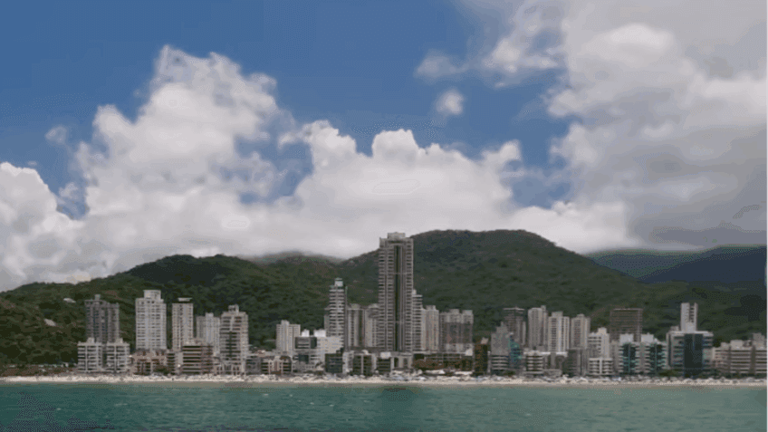 Cidade vizinha supera Balneário Camboriú no preço do m² no Brasil