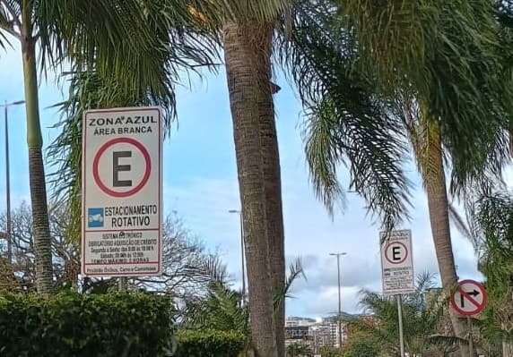 Coluna do Gadotti: o resultado da licitação para a volta da Zona Azul de Florianópolis
