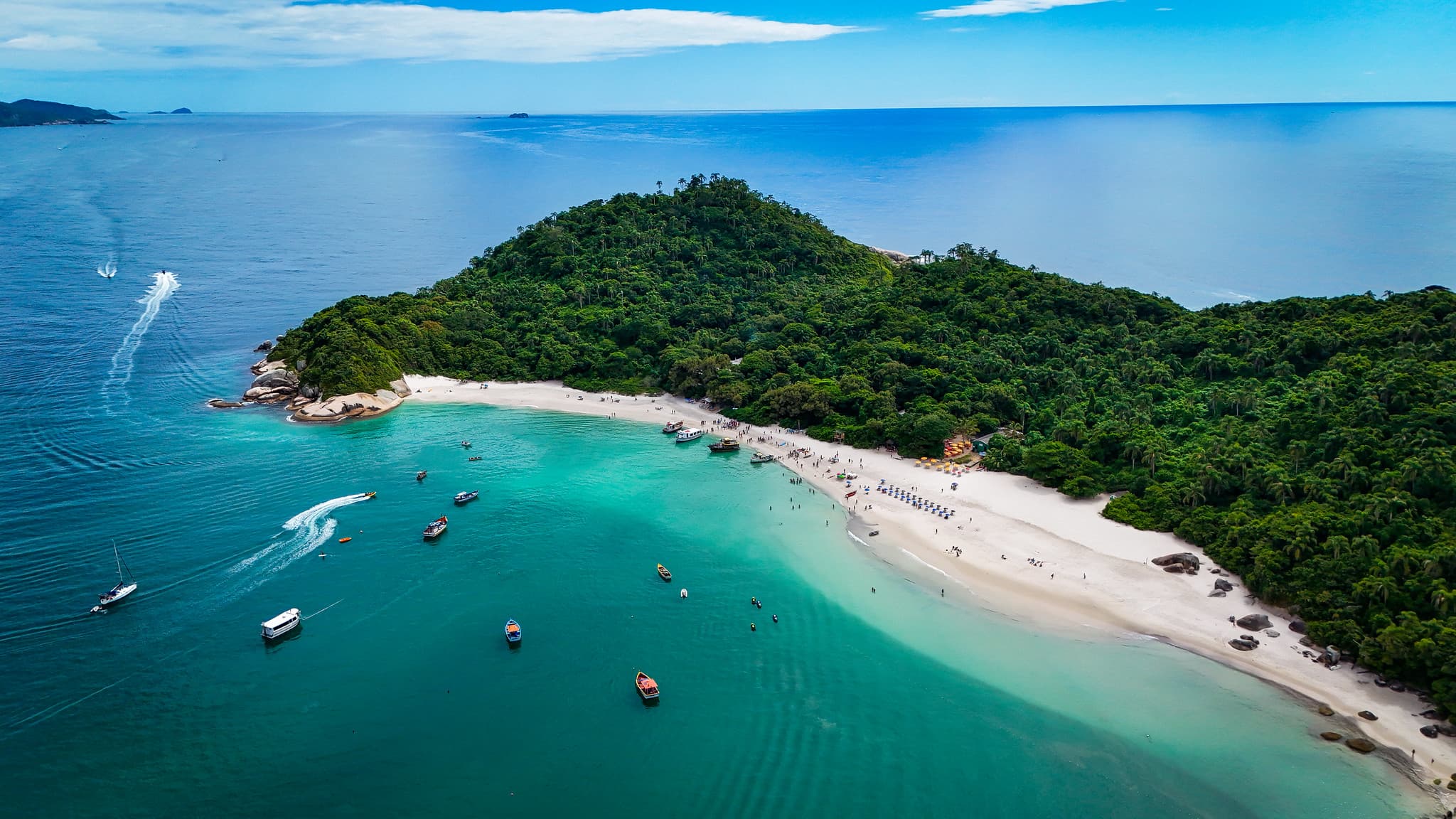Florianópolis celebra imigração sírio-libanesa com livro digital e abre inscrições para oficina de arte com IA