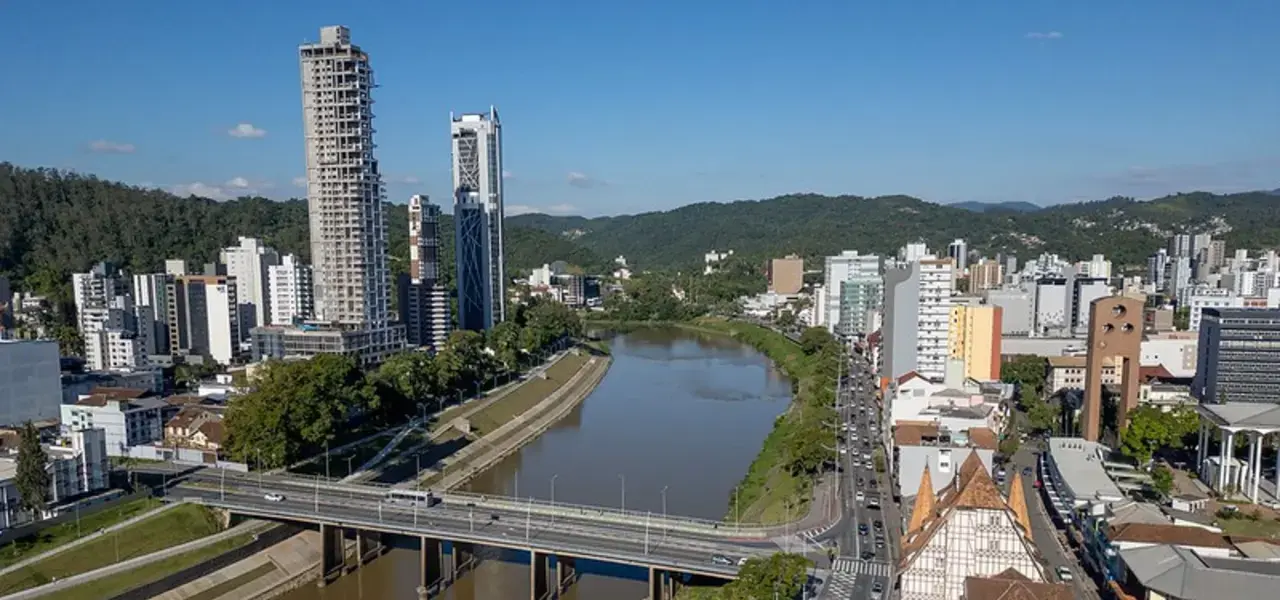 Criação de empregos em Blumenau alcança 3 mil novas vagas - Visor Notícias
