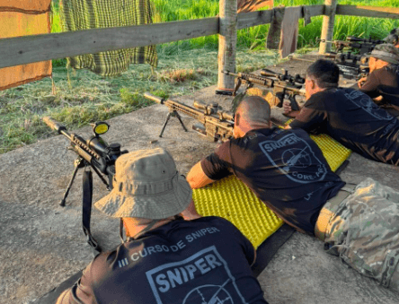 Delegado da Polícia Civil de SC se forma como sniper em curso de elite no Rio de Janeiro