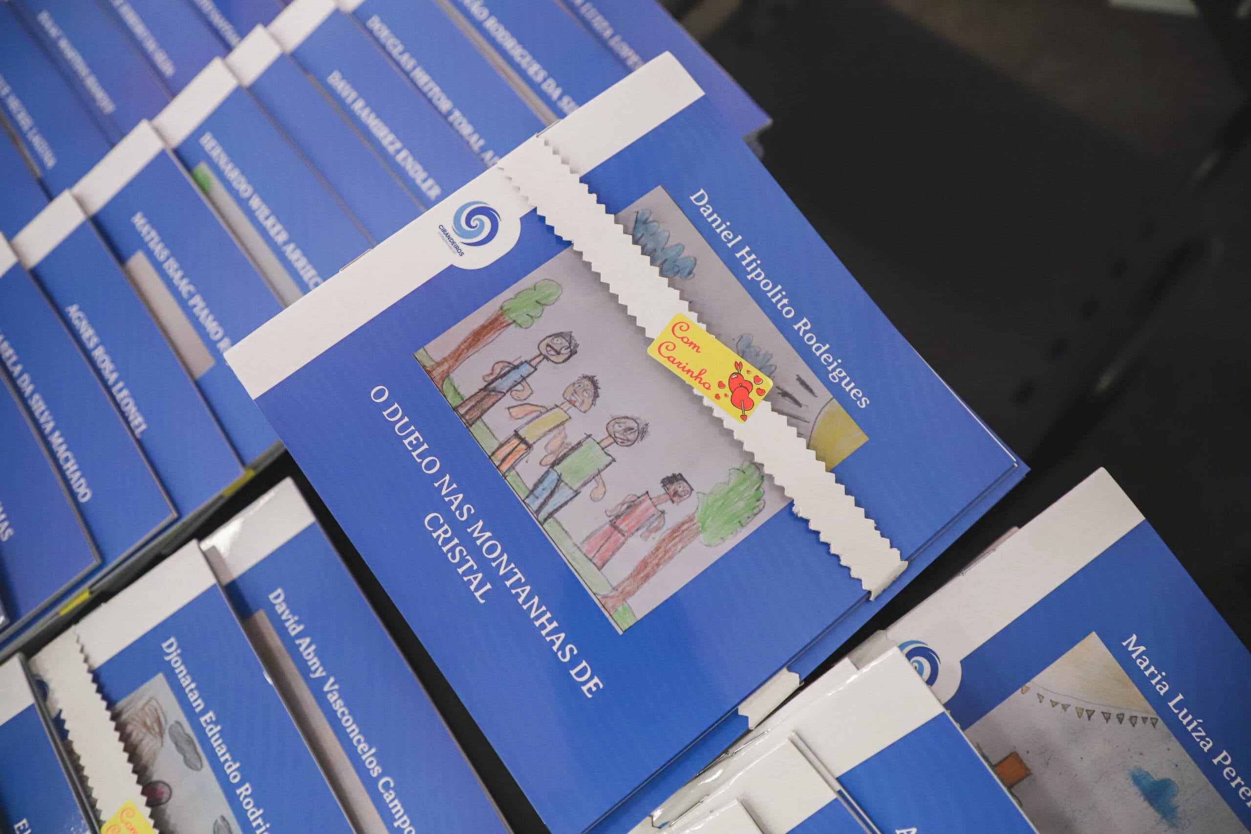 Ciranda de Livros: projeto transforma estudantes de Biguaçu em autores