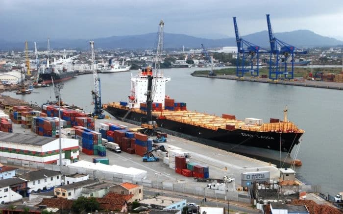 Boom logístico aquece contratações em Itajaí
