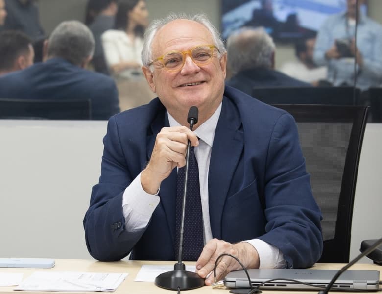 Reeleito com quase 80 mil votos, Vicente Caropreso agradece apoio e projeta novo mandato na Alesc