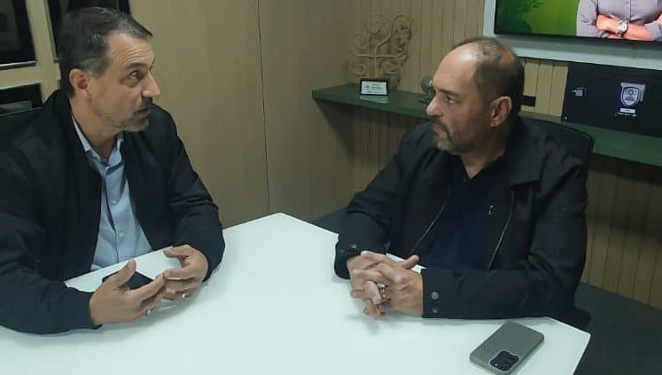 Carlos Moisés confirma pré-candidatura a deputado federal durante agenda em Tubarão