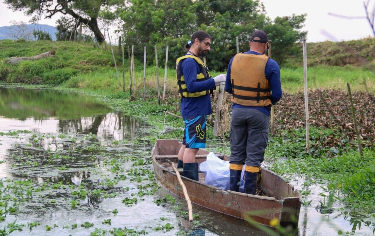 Tubarão Saneamento intensifica ações ambientais com educação e monitoramento do Rio da Madre