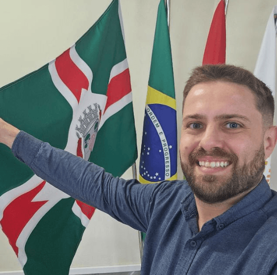 Novo promove coletiva de imprensa para apresentar pré-candidato a vice-governador em São Bento do Sul - primeira página sc