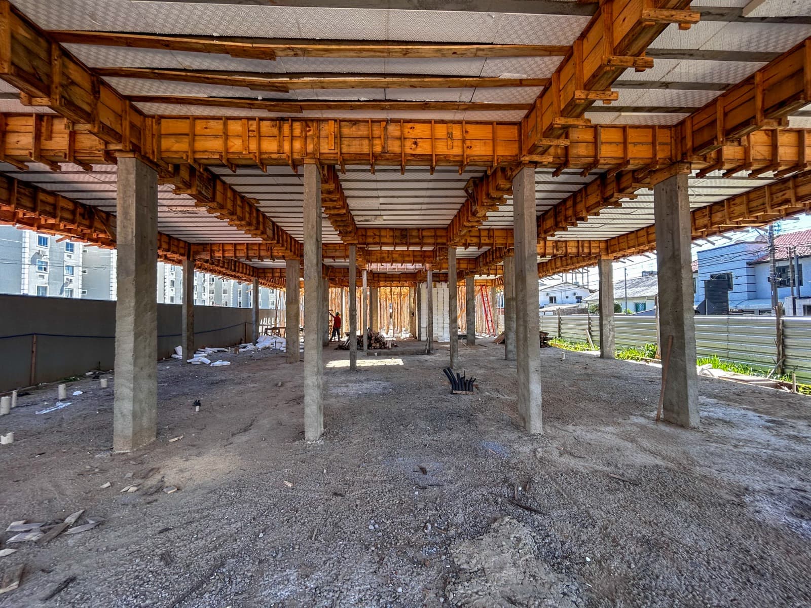 Obras e reforma da Secretaria de Saúde avançam em Balneário Camboriú