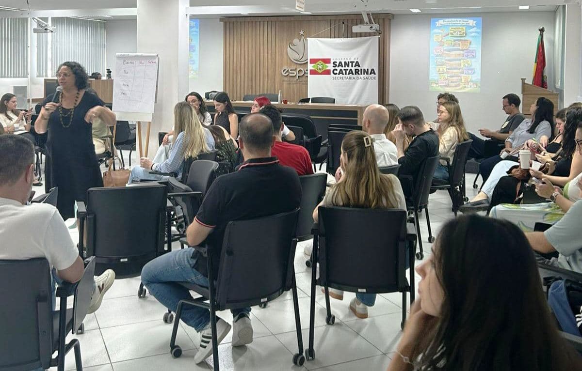 Médicos de Xanxerê participam de capacitação estadual em Florianópolis - prefeitura de xanxerê