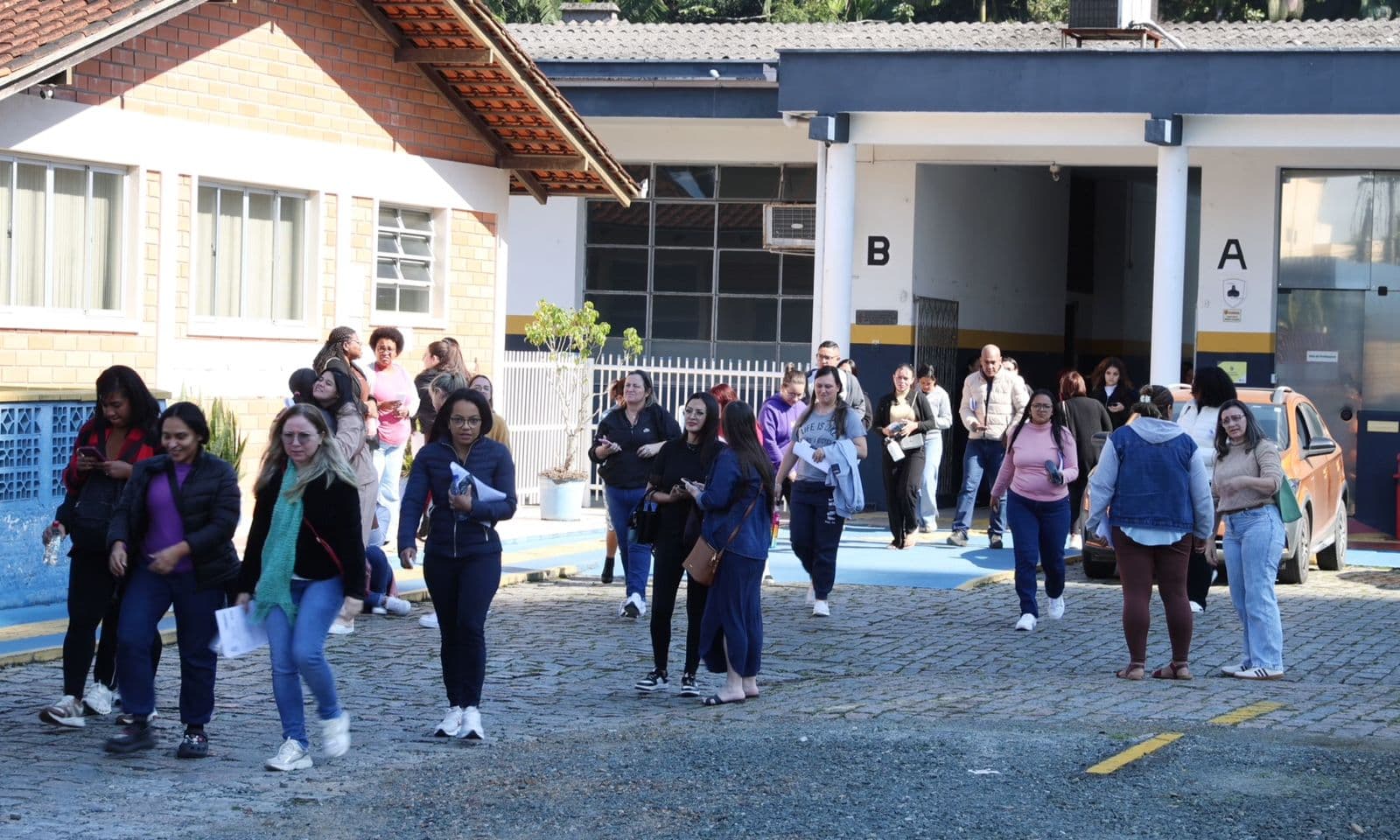 Educação em Joinville: Candidatos disputam vagas em concurso público da Secretaria