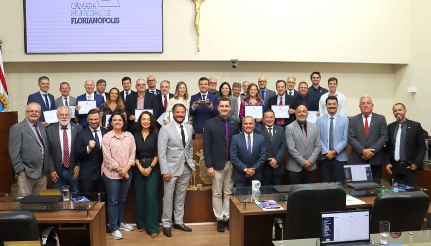 ACATE é homenageada na Câmara de Florianópolis pelos 40 anos de atuação