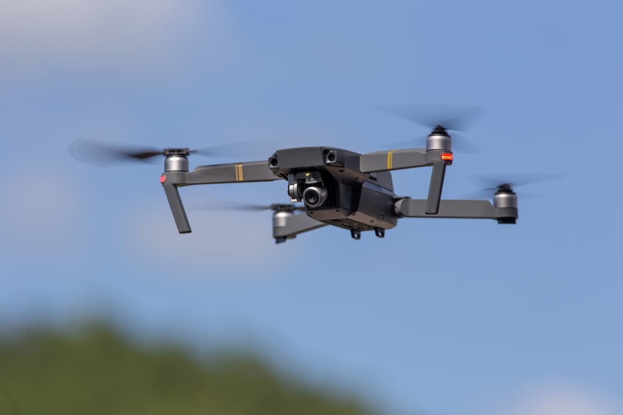 Operadores de drones e helicópteros participam de encontro sobre segurança aérea em Balneário Camboriú-SC