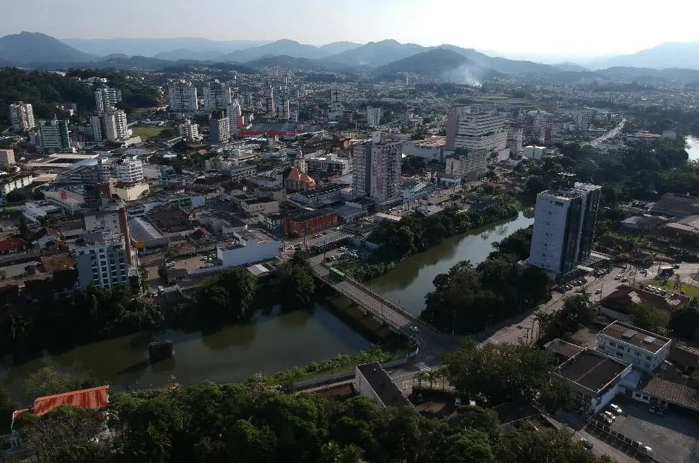 Jaraguá do Sul prevê investir R$ 300 milhões em obras e serviços nos 150 anos da cidade