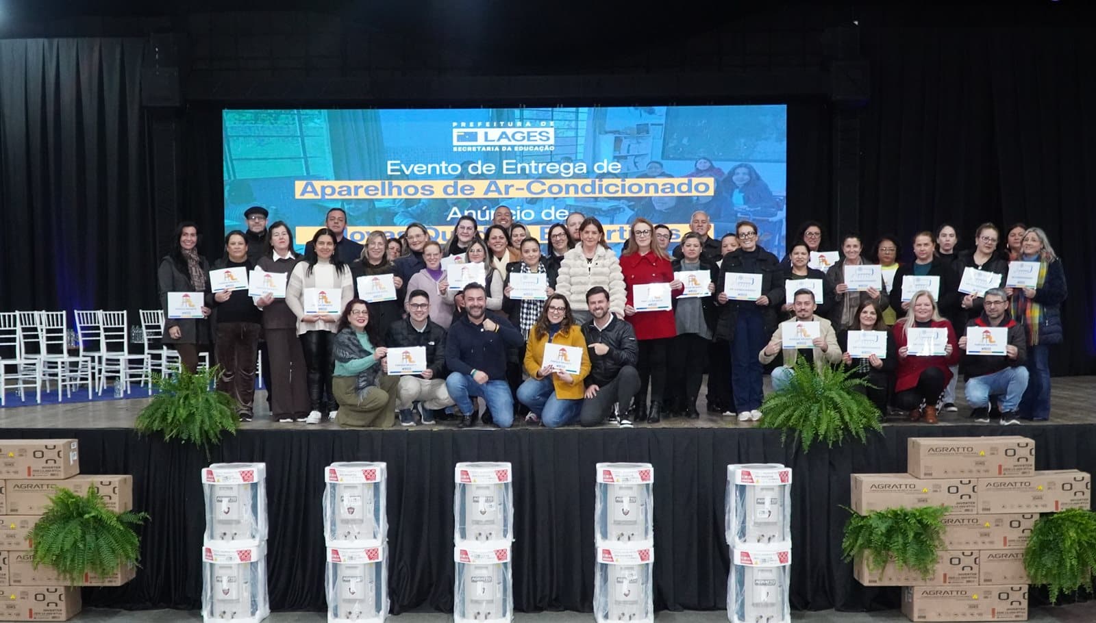 Prefeitura de Lages entrega 100 aparelhos de ar-condicionado para unidades da rede municipal