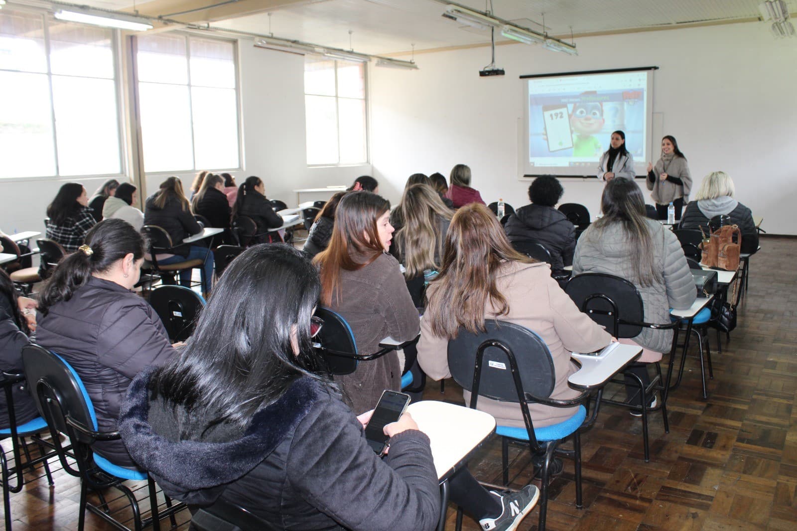 Lages capacita 50 professores para ensinar sinais de AVC a mais de mil estudantes