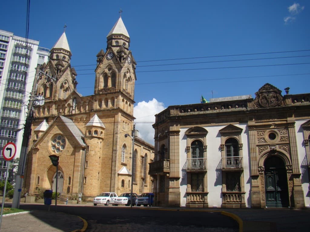 Prefeitura de Lages (SC) abre processo seletivo na Saúde com salários de até R$ 5,8 mil