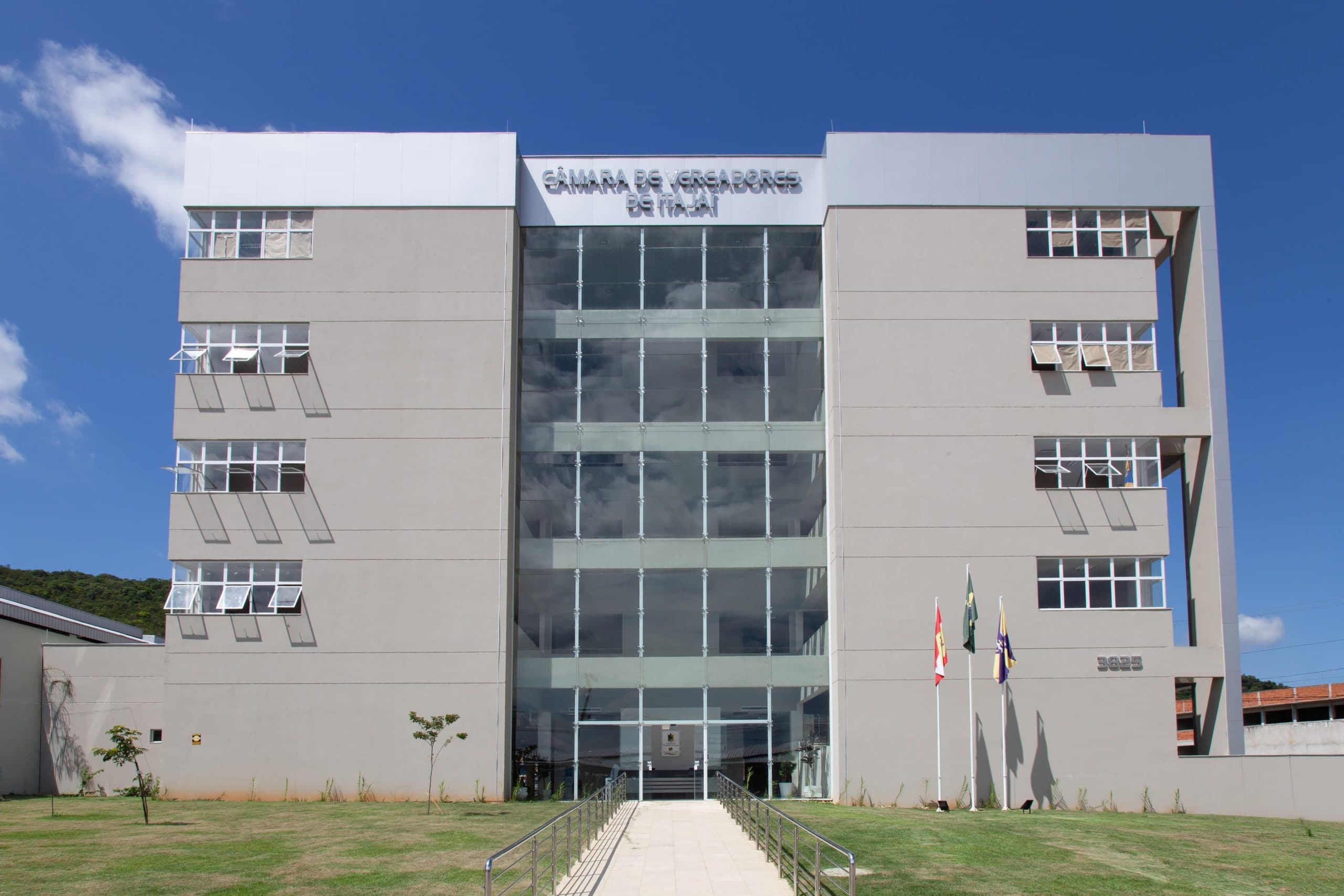 Univali e Câmara de Vereadores de Itajaí reúnem especialistas para discutir políticas públicas e inovação