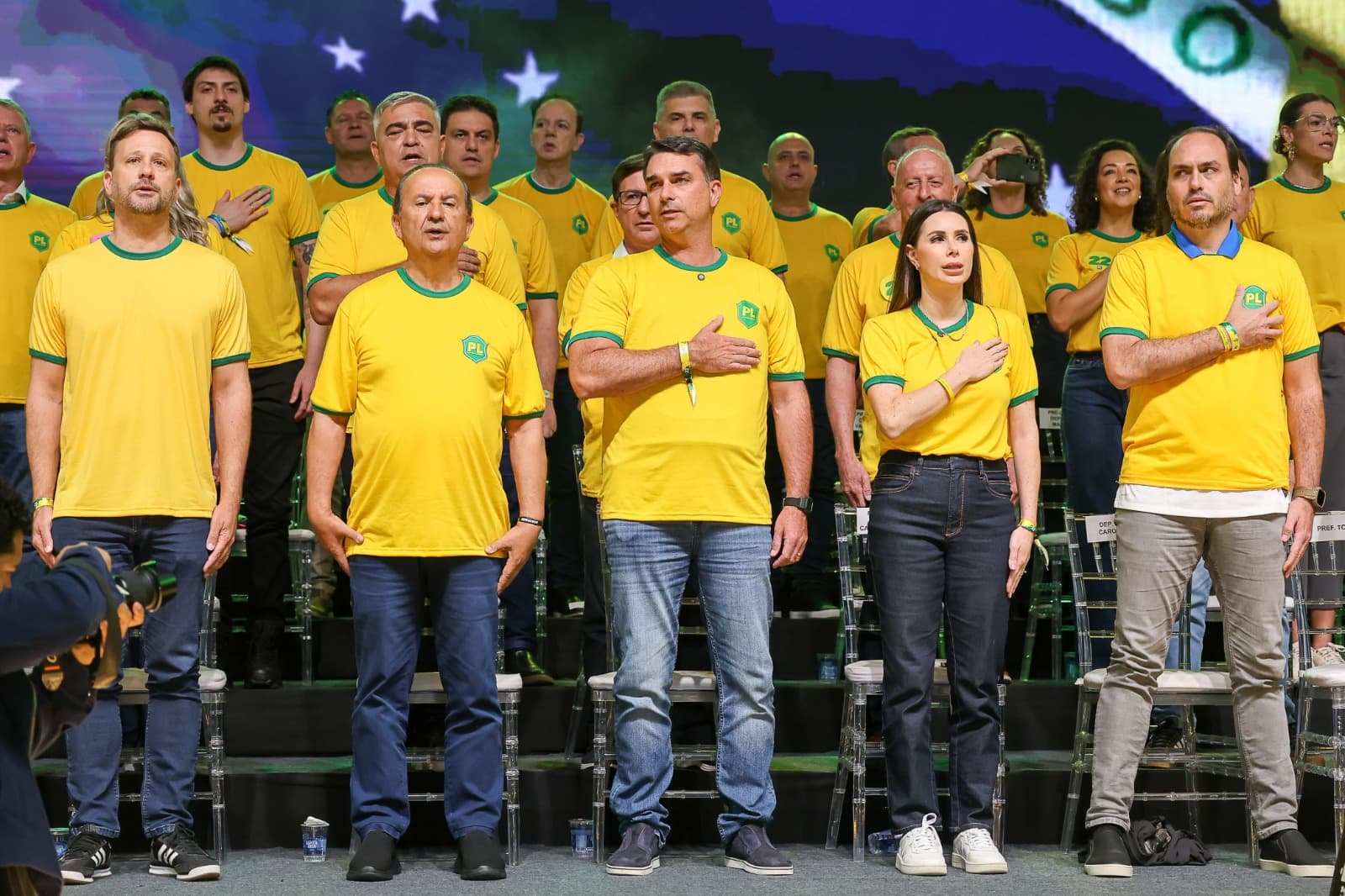 Jorginho e Adriano inauguram comitê em Joinville e reforçam o protagonismo da maior cidade do Estado