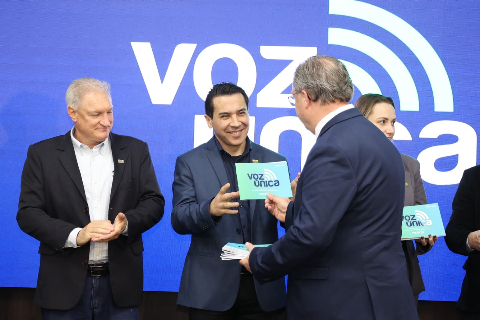 Mafra e Guaramirim recebem roadshow de apresentação do Voz Única 2026 aos candidatos em Santa Catarina