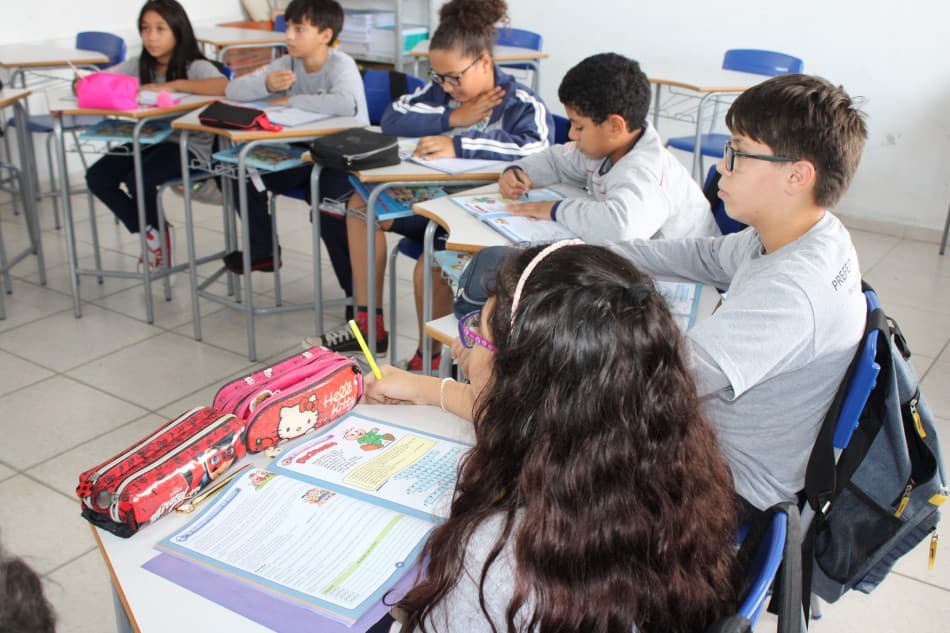 Blumenau vira referência nacional com 2 projetos de ensino integral escolhidos pelo MEC