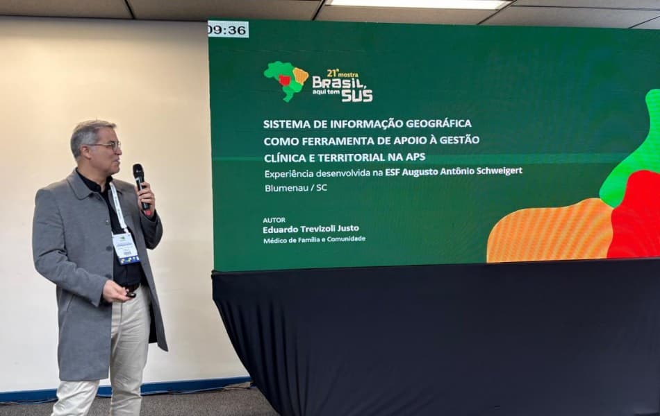 Blumenau apresenta sistema de mapeamento da saúde em evento nacional