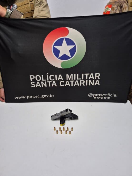 Homem é detido após disparos e perseguição policial em Chapecó